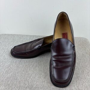 Cole Haan Dark Brown Leather Slip-On Loafers moc toe size 9.5 crafted in Italy